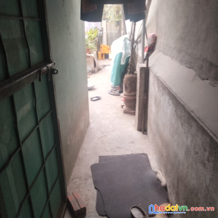 Siêu hót mặt phố  nguyễn văn cừ dt 46 3 tầng mt  3.9 giá 15 tỷ long biên