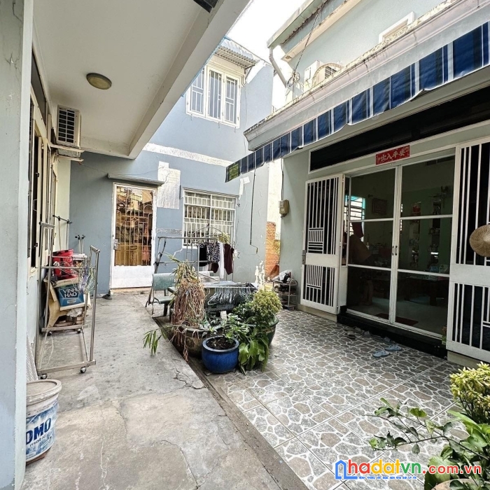 Bán nhà cấp 4 tiện xây chdv lê quang định - nơ trang long, 400m2 đất, hẻm 8m, giá 21.5 tỷ