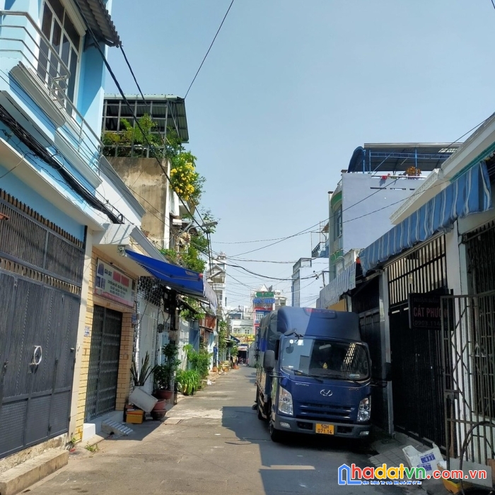 Bán biệt thự đường gò dầu,2 tầng, hẻm xe tài thông, 160m2 chỉ 15.5 tỷ