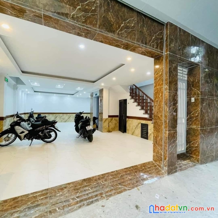 Bán nhà kinh doanh dòng tiền 15p khép kín chỉ 9.5t thoáng rộng đẹp 1ty/năm