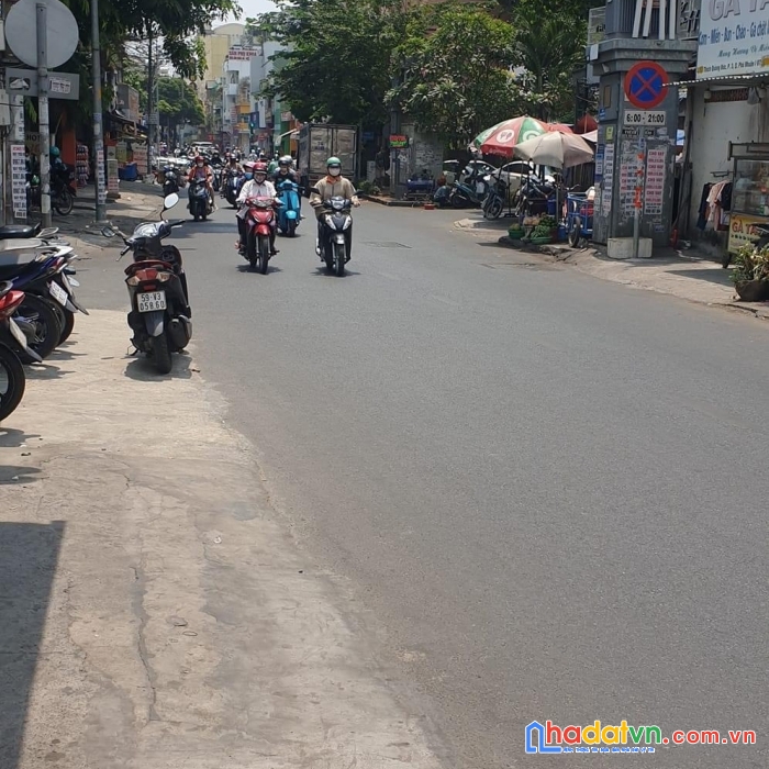 Bán nhà mặt tiền nguyễn trọng tuyển, ngay lê văn sỹ, dt: 4x18m, 5 tầng - 5pn, 18,3 tỷ (tl)
