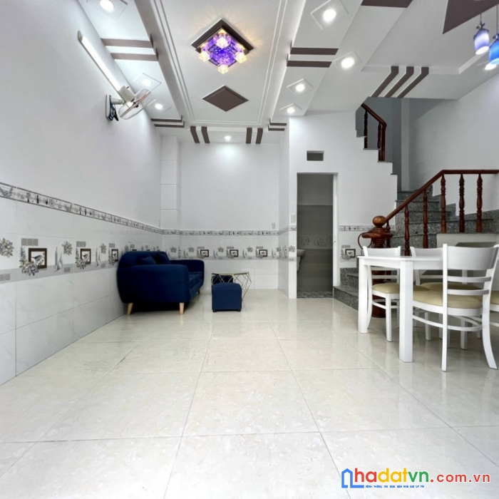 Bán nhà quận 12, hxh 6m lê văn khương, 2 tầng, 2 pn, shr, chỉ  hơn 2 tỷ.