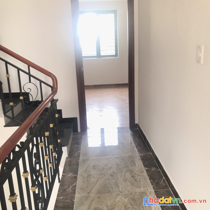 Cho thuê nhà phố kdc đại phúc , đường phạm hùng , giá rẻ  18 triệu, lh: 0902277579