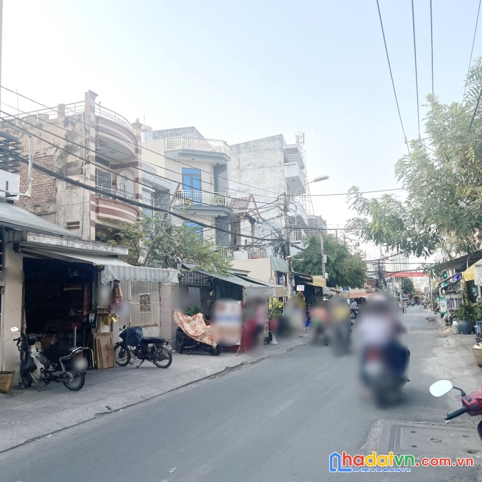 Bán nhà mới 2 lầu, nở hậu mặt tiền đường dã tượng p10 q8 - 10 tỷ ( tl)
