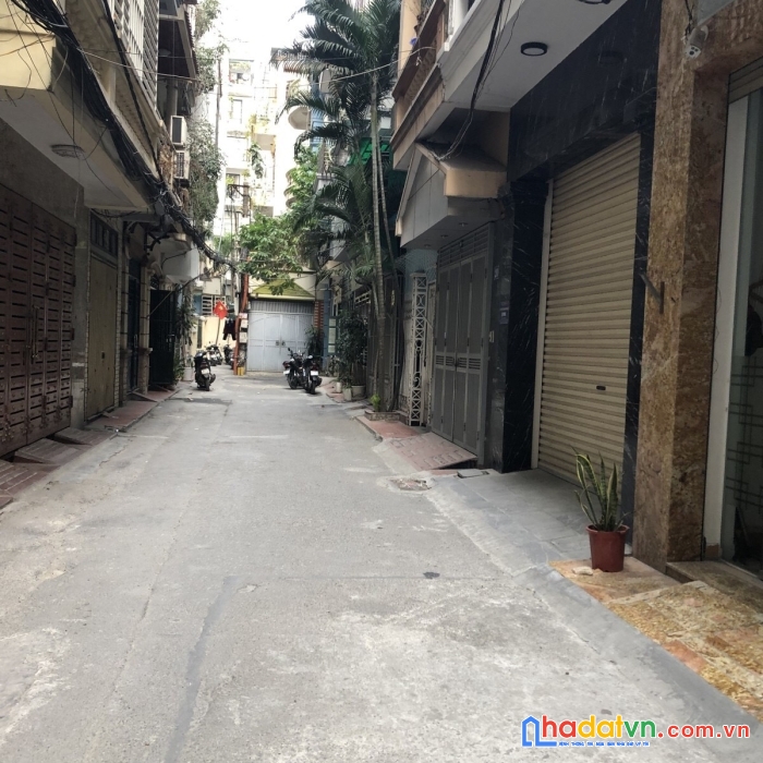 Bán nhà thịnh quang, 47m2, 5 tầng, lô góc, 2 thoáng, ngõ to, dân trí cao, an sinh đỉnh