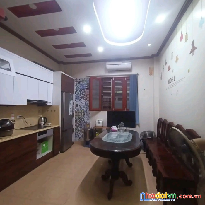 Bán nhà thanh bình mỗ lao hà đông 40m 4 tầng giá 3.5 tỷ
