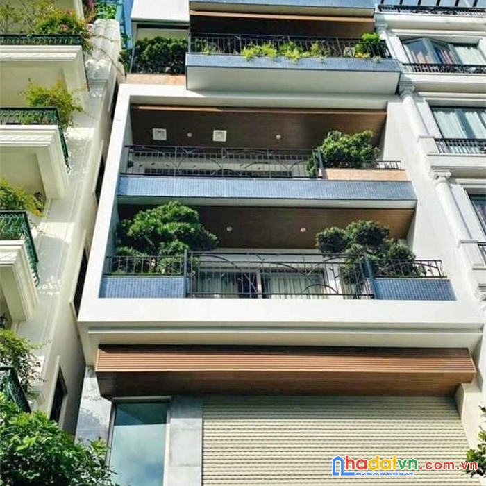 Bán nhà phố đàm quang trung - long biên, kinh doanh, oto vào nhà. 50m2. giá 6.2 tỷ