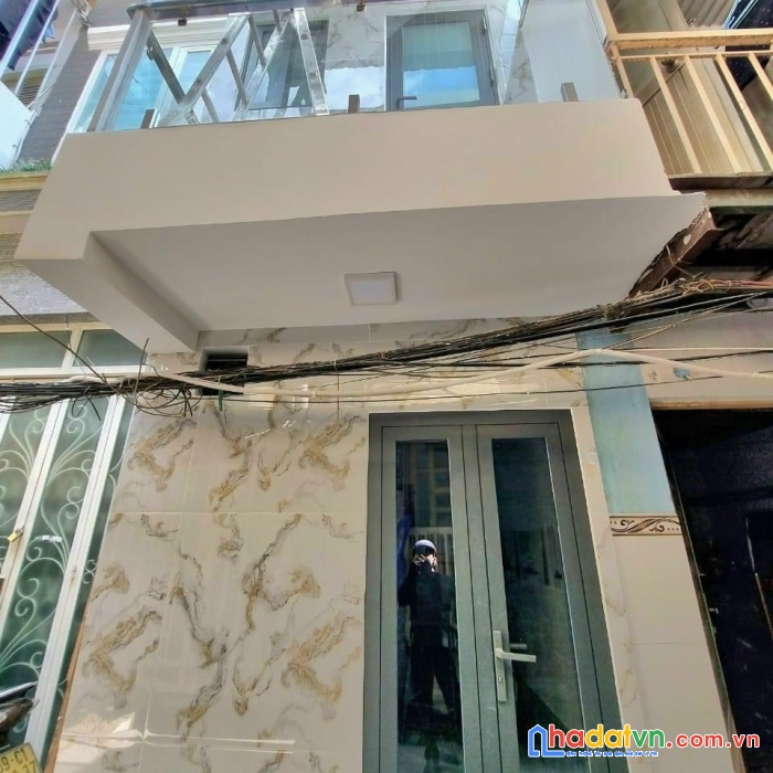 Nhà đẹp mới 100% 1 sổ có sẵn 2 căn nhà 1 căn ở 1 căn cho thuê, vừa ở vừa cho thuê thu nhập ổn định