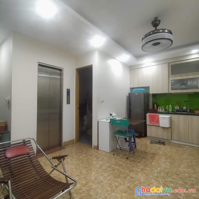 Bán gấp ccmn  yên lãng thang máy 13 phòng khép kín 65m2 8 tầng mt 4,5m chỉ 11,9 tỷ