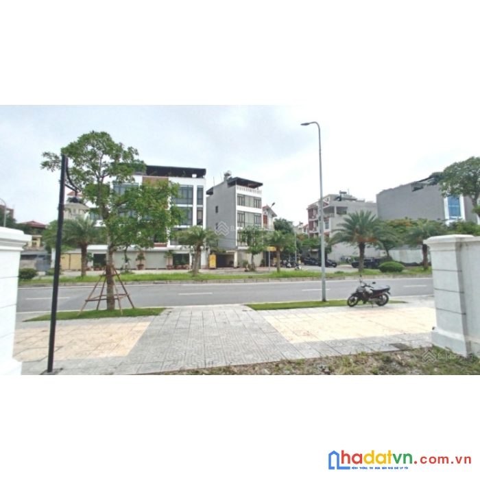 Bán đất mặt phố đào văn tập 90m2 mt6m 2 mặt phố vỉa hè 5m
