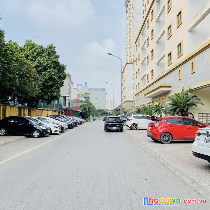 Cần bán nhà khương đình, thanh xuân, 65m, 6t, mt 4.5m, lô góc, 3 ô tô tránh, kd, 11.5 tỷ,