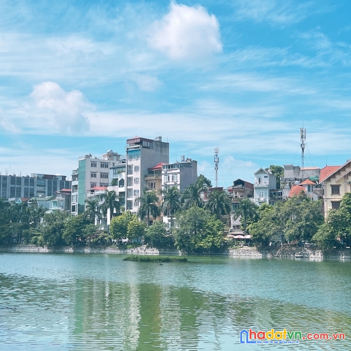 Bán nhà view đẹp nhất hồ hoàng cầu đống đa - 200m2 - giá 8x tỷ - ở sướng, kd đẳng cấp