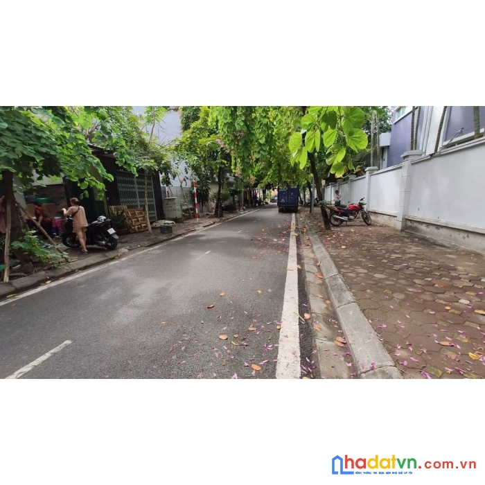 Đất hot phúc đồng, kd, ô tô tránh, vỉa hè, 85m, giá chỉ 8 tỷ.