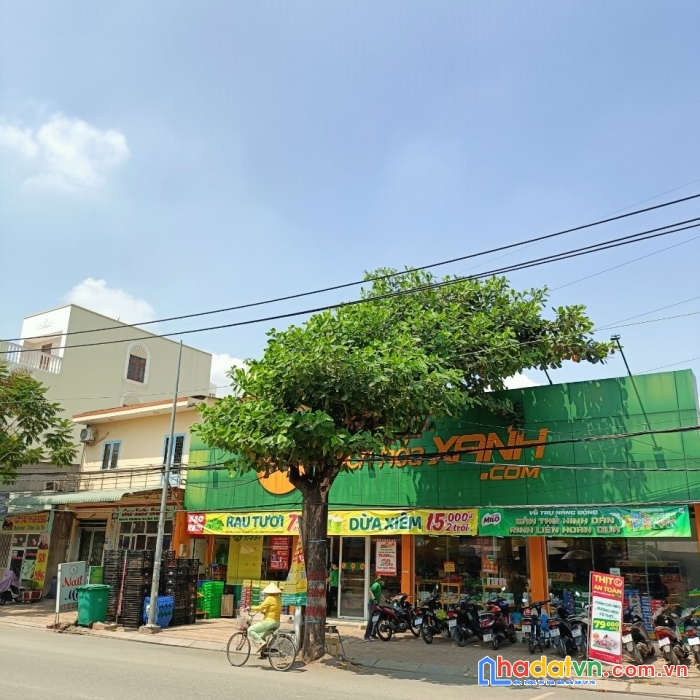 Mặt tiền kinh doanh đường nhựa 20m lề 3m, ngay tl10, gần tên lửa, aeon mall, shr vuông vức, nhà