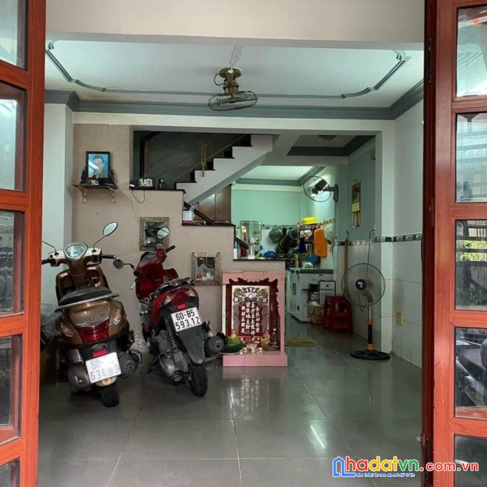 Cần tiền bán gấp nhà hẻm 4m tuệ tĩnh, p.12, quận 11