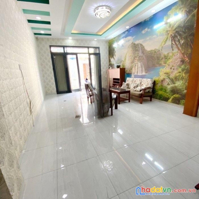 Nhà mới mặt tiền nb bông sao p5q8 20tr/tháng