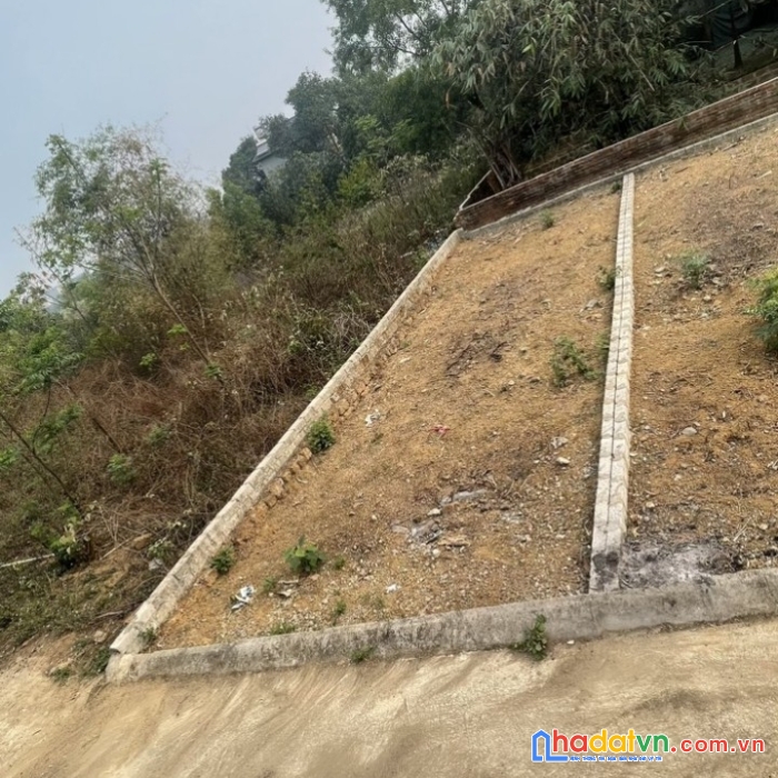 61m bình yên thạch thất đất  đẹp giá còn đẹp hơn chỉ hơn 800tr chủ cần tiền đi xa lên cắt lỗ bán