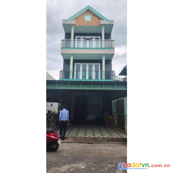 Nhà chính chủ bán gấp vị trí đẹp vị trí đẹp tại chợ gò đen, xã phước lợi, bến lức - long an