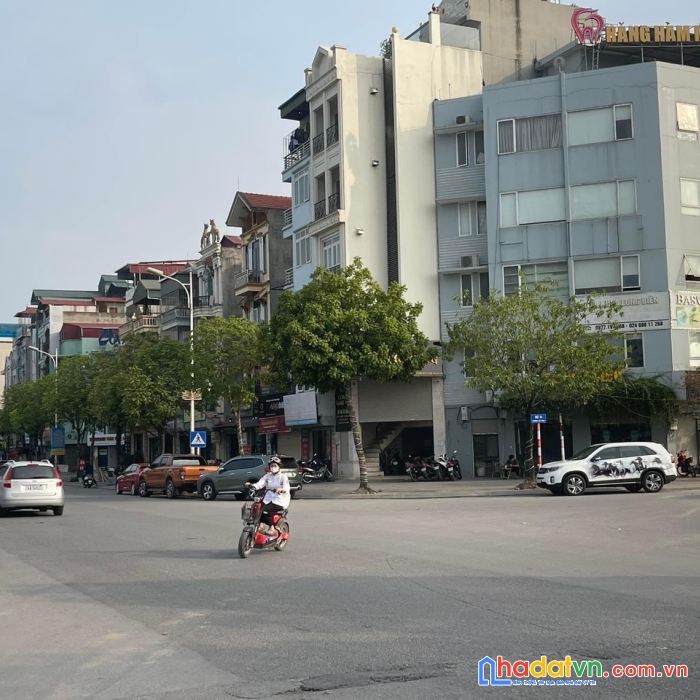 Bán nhà bên phố nguyễn văn cừ - long biên mặt tiền rộng lớn 8.4 - giá chỉ dự án  56,5 tỷ diện tích