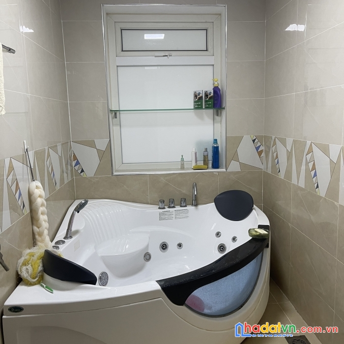 Bán nhà xây khách sạn trung tâm quận hoàn kiếm