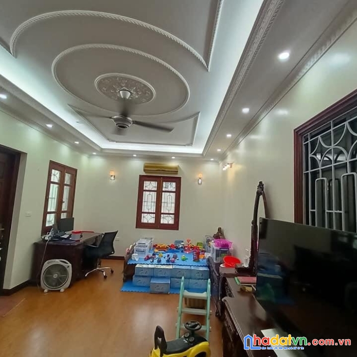 Bán nhà thái thịnh, siêu phẩm 6t,  65m2, sát phố, ô tô đỗ cửa, kinh doanh, nhỉnh 12 tỷ