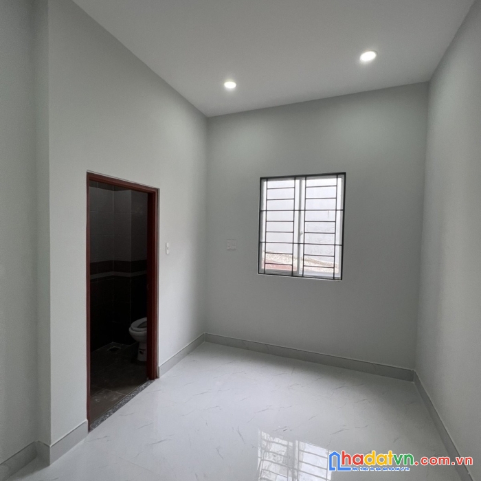 Bán gấp nhà hxh phạm văn hai, tân bình, 75m2, ngang khủng 6m, 5pn rộng rãi, xe hơi ngủ trong nhà,