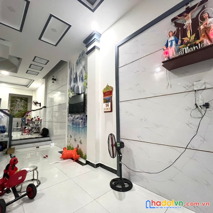 Nhà bán bình tân bình hưng hòa a – chỉ nhỉnh 6 tỷ  có nhà hxh khu phân lô nhà cao tầng