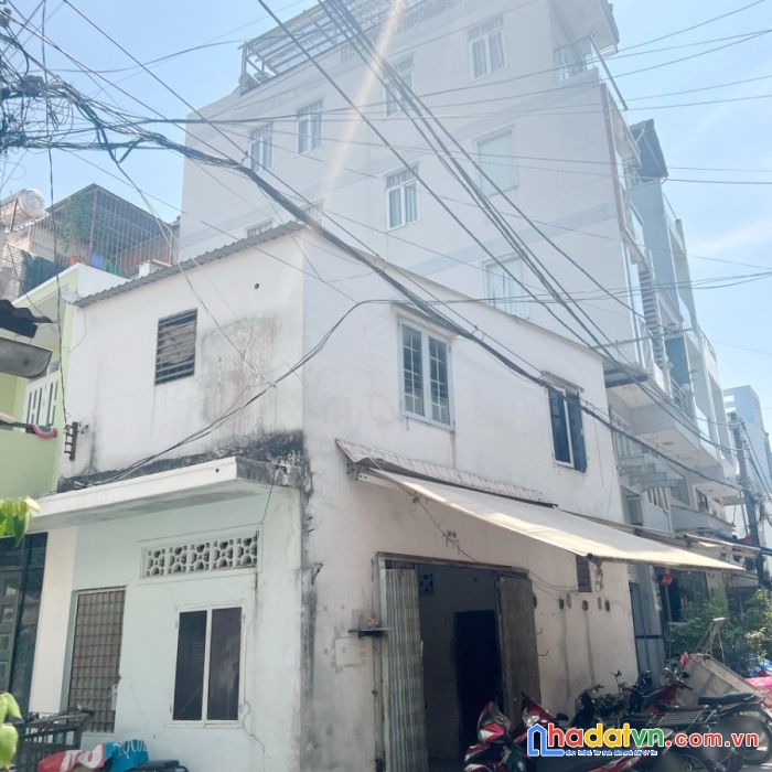 Căn góc hẻm xe tải đường hưng phú p10q8. giá 4,28 tỷ tl