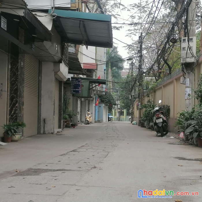 Nhỉnh 100 triệu/m nhà phố thái thịnh quận đống đa 66m2 mt4.3m chỉ phân lô gara kinh doanh đỉnh cao