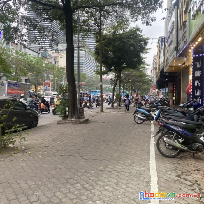 Bán nhà mặt phố xã đàn, quận đống đa, vị trí đỉnh, kinh doanh sầm uất.