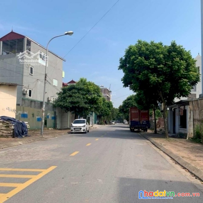 Bán nhanh lô góc khu 31ha trâu quỳ, 141m2 mtien 10m, sẵn nhà cho thuê. 0982852808