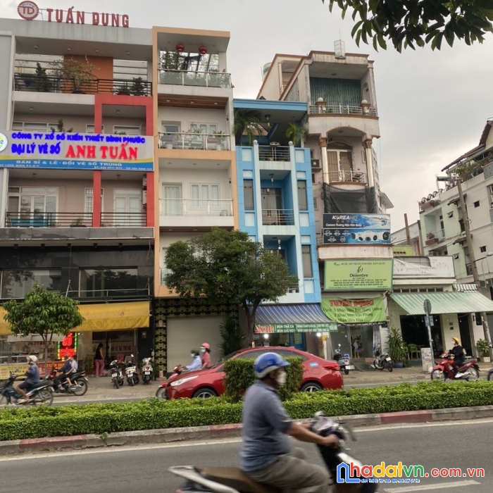 Bán gấp mtkd sầm uất đường lạc long quân, p5, q11