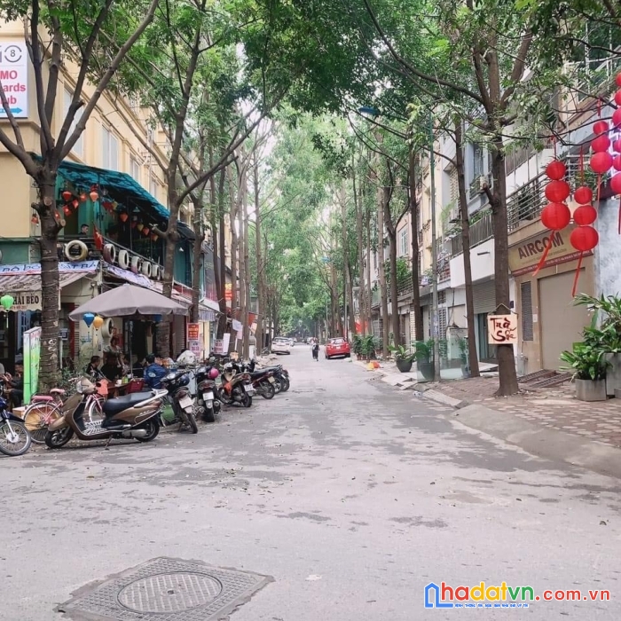 Cho thuê biệt thự xa la hà đông 400m