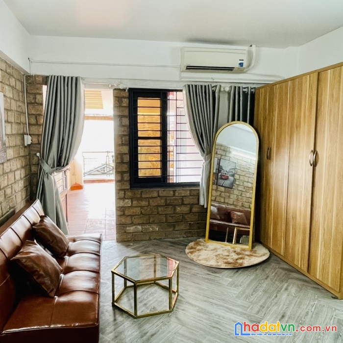 Kẹt bank  bán gấp căn hộ dịch vụ 38 phòng studio vip tại đường lê văn sỹ , phường 14 , quận 3