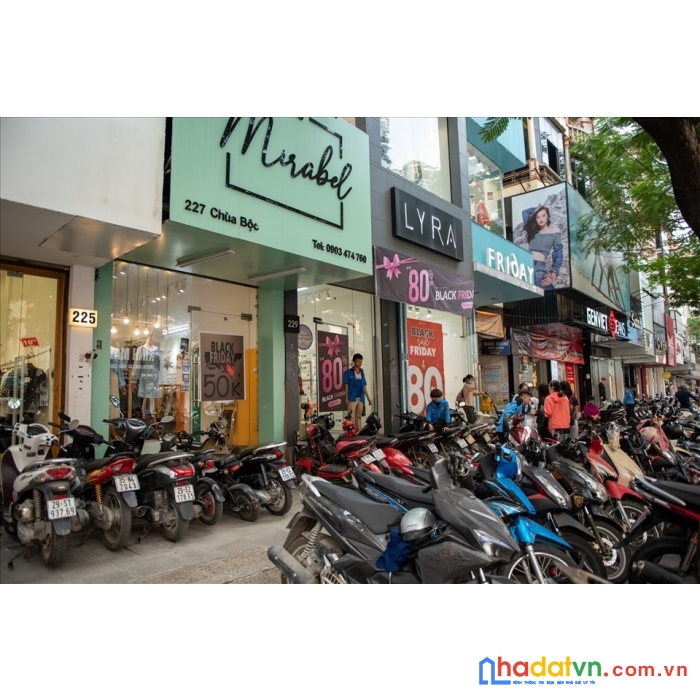 Nhỉnh 1 tỷ sở hữu hộ khẩu phố chùa bộc, 25m2, lô góc, ô tô đỗ cửa, kinh doanh đa dạng