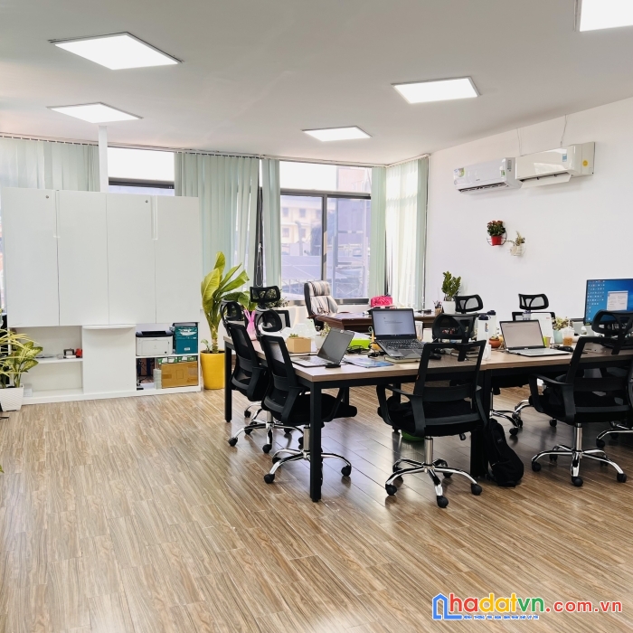 Cho thuê văn phòng ngay trung tâm quận phú nhuận, sát quận tân bình, q.3