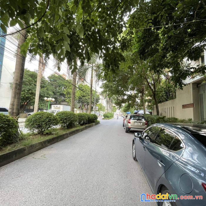 Cho thuê biệt thự simco sông đà vạn phúc hà đông, sát dự án him lam vạn phúc