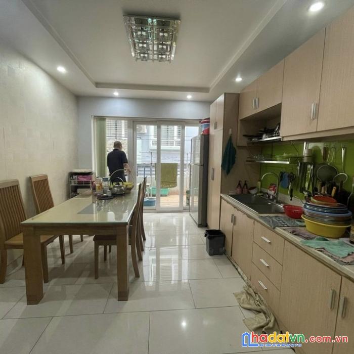 Giảm 500 triệu, bán gấp nhà 5 tầng, hxh thành thái, quận 10