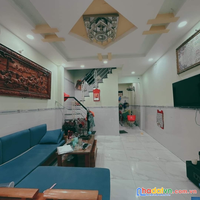 Nhà 33m2 - 2 tầng btct - sổ vuông a4 - hẻm 3m - giá 3.9 tỷ tl