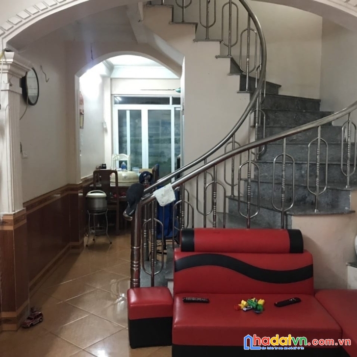 Bán đất thanh am - ngô gia tự - tặng nhà 3 tầng. gần 40m nhỉnh 2 tỷ