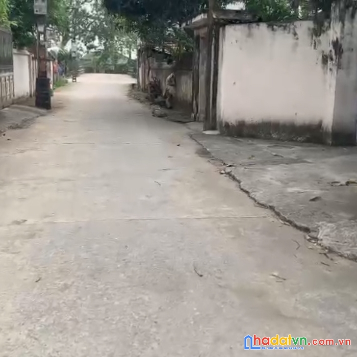 Cần bán gấp đất hà phong-liên hà-đông anh ô tô tránh