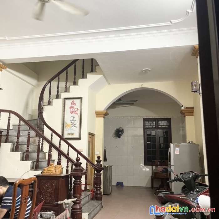 Chính chủ cần bán mặt phố phú diễn đường to kinh doanh sầm uất