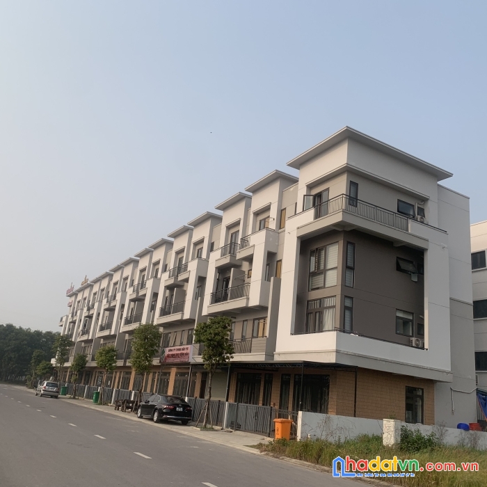 Cần thanh khoản gấp căn nhà phố chân đế chung cư vsip kinh doanh tốt