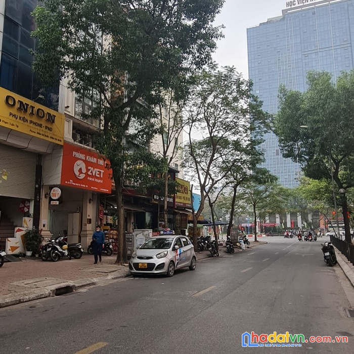 Biệt thự đẳng cấp khu phân lô trung tâm đống đa- nội thất hoàng gia - 2 thoáng trước sau - vỉa hè