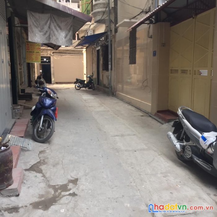 Bán mảnh đất 42.2m2, mặt tiền 4m tại đường thụy khuê, tây hồ, ô tô vào nhà giá nhỉnh 5 tỷ