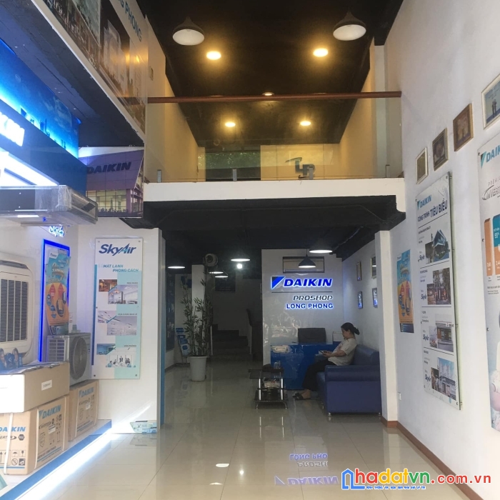 Siêu phẩm kinh doanh mặt phố khương thượng, 62m2, mt: 5m, vỉa hè. giá chỉ 200 triệu