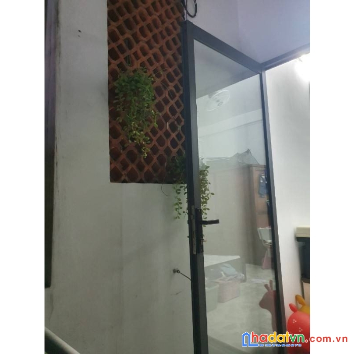 Chính chủ cần bán gấp căn nhà trung tâm tp - sổ hồng và giấy tờ đầy đủ 12 tỷ
vị trí 36, đường