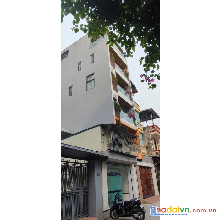 Bán nhà hoàng quốc việt, phân lô, ô tô, kinh doanh, nhà đẹp, ở luôn