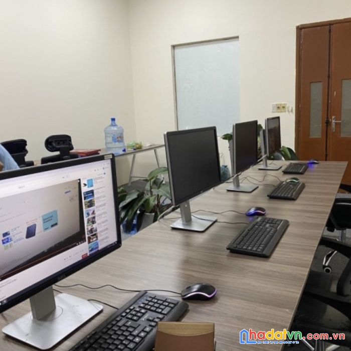 Bán rẻ nhà mặt tiền rộng hiếm có phan văn trị đang kinh doanh dòng tiền lớn.