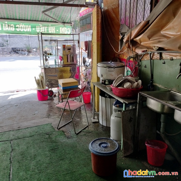 Chính chủ cần sang nhượng lại mặt bằng kinh doanh cơm và cafe võng  ngay cổng kcn đồng an